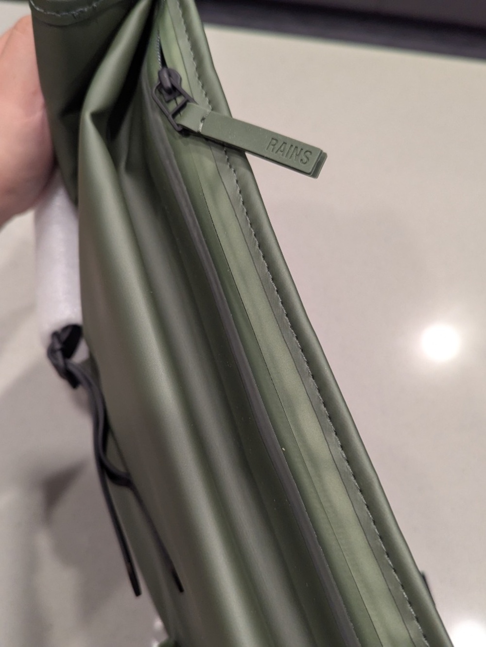 NWT Rains Rolltop Rucksack Backpack - Picture 3 of 12